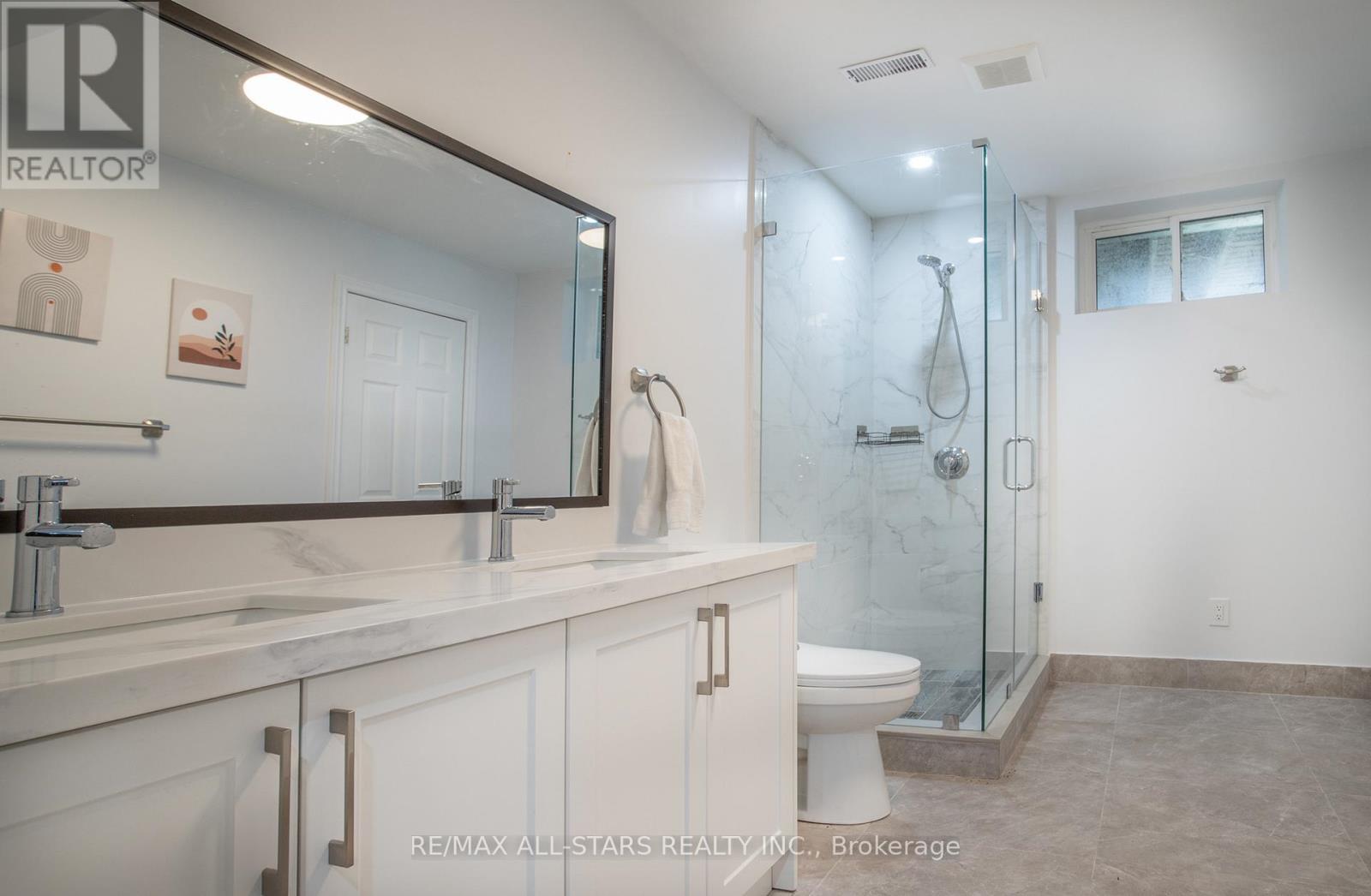 253 Stephenson Point Road, Scugog, ON - Indoor Photo Showing Bathroom