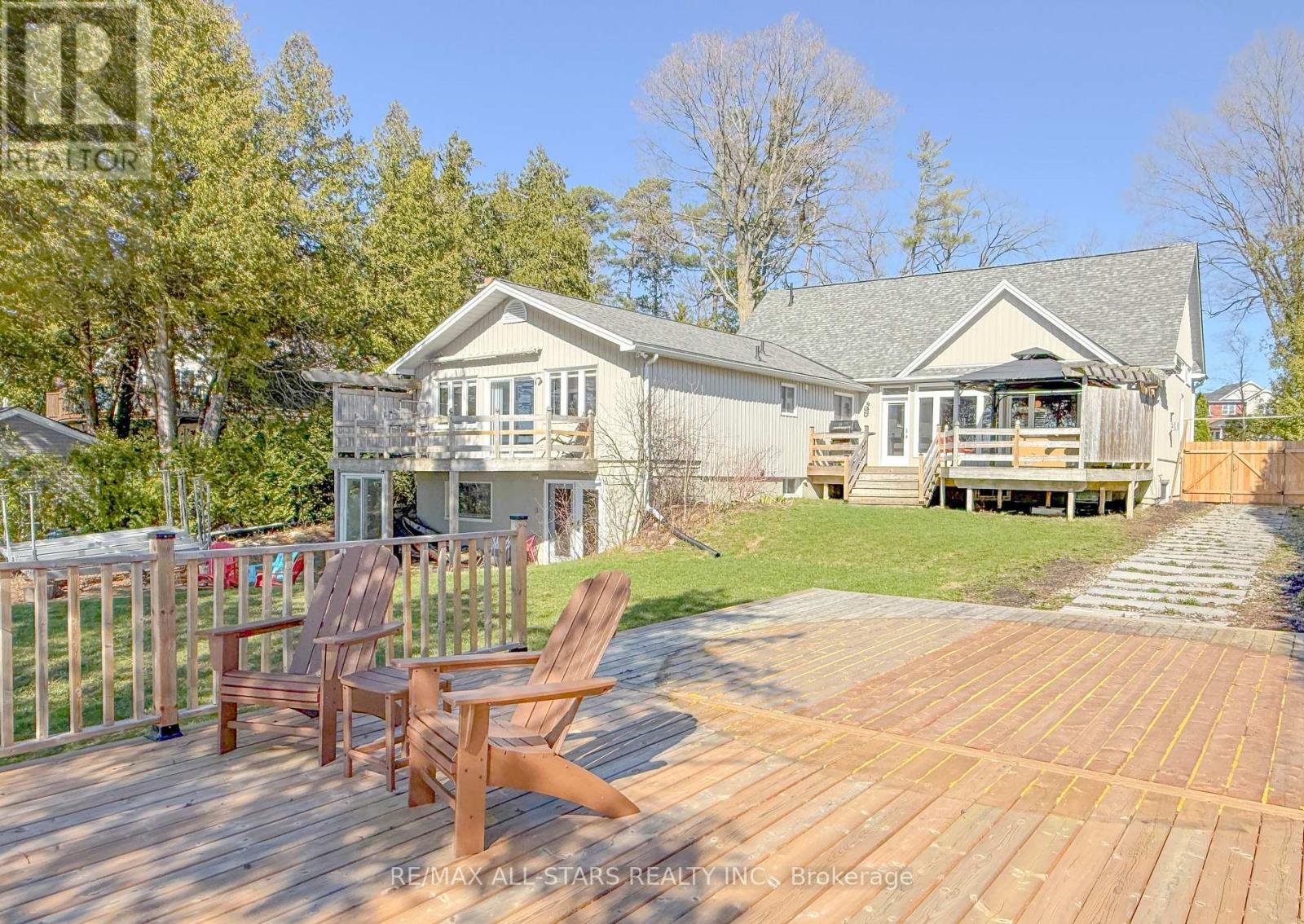 253 Stephenson Point Road, Scugog, ON - Outdoor With Deck Patio Veranda
