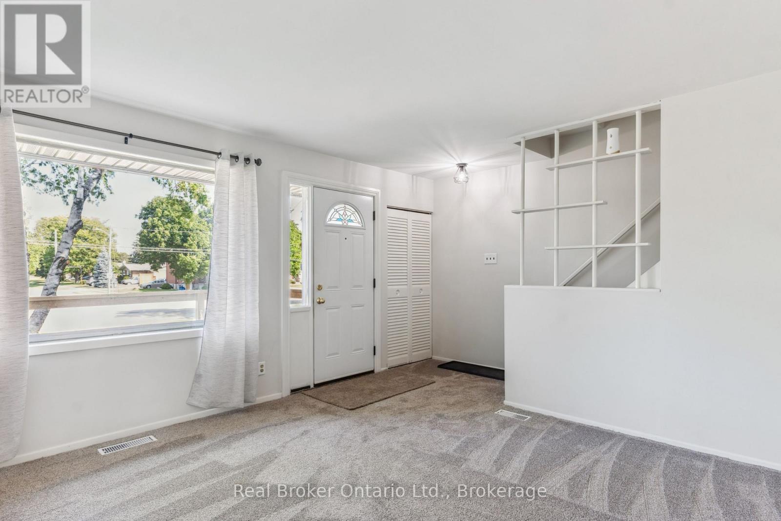 499 Krug Street, Kitchener, ON - Indoor Photo Showing Other Room