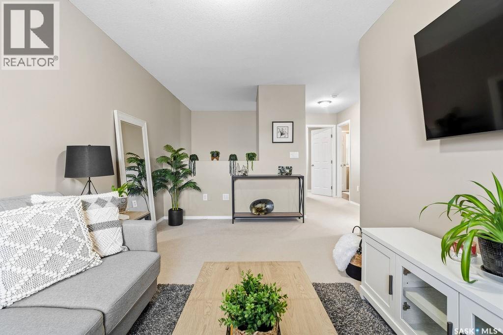 4672 Marigold Drive, Regina, SK - Indoor
