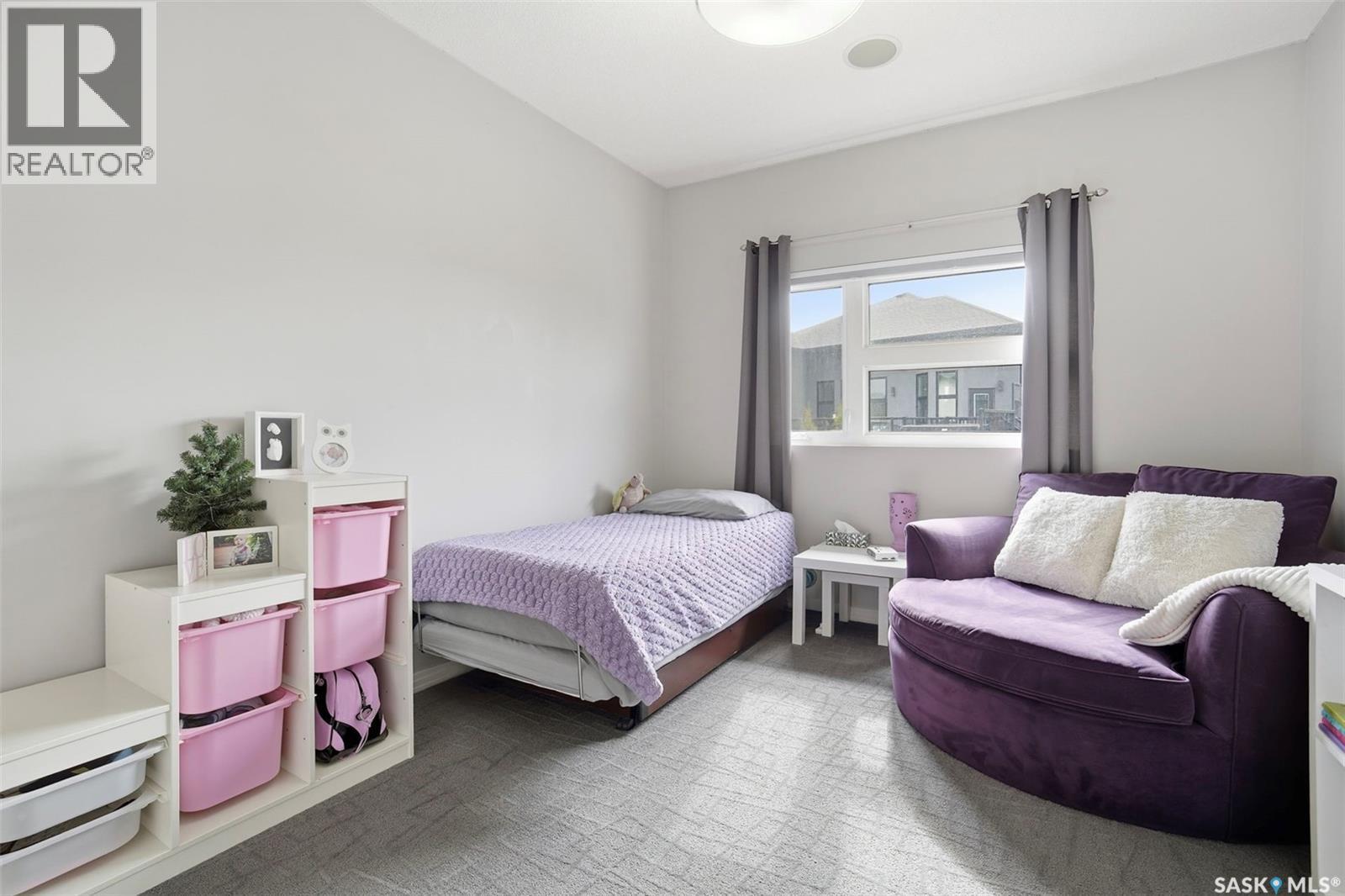 710 Sauer Crescent, Saskatoon, SK - Indoor Photo Showing Bedroom