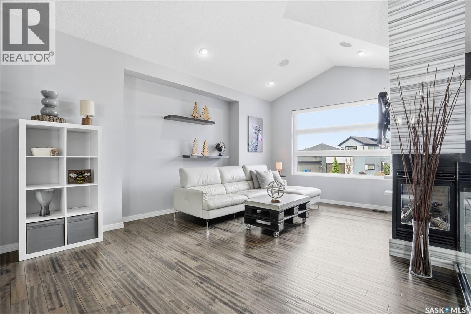 710 Sauer Crescent, Saskatoon, SK - Indoor