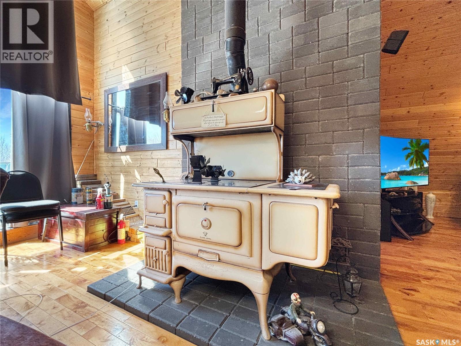 Strunk Acreage, Dundurn Rm No. 314, SK - Indoor