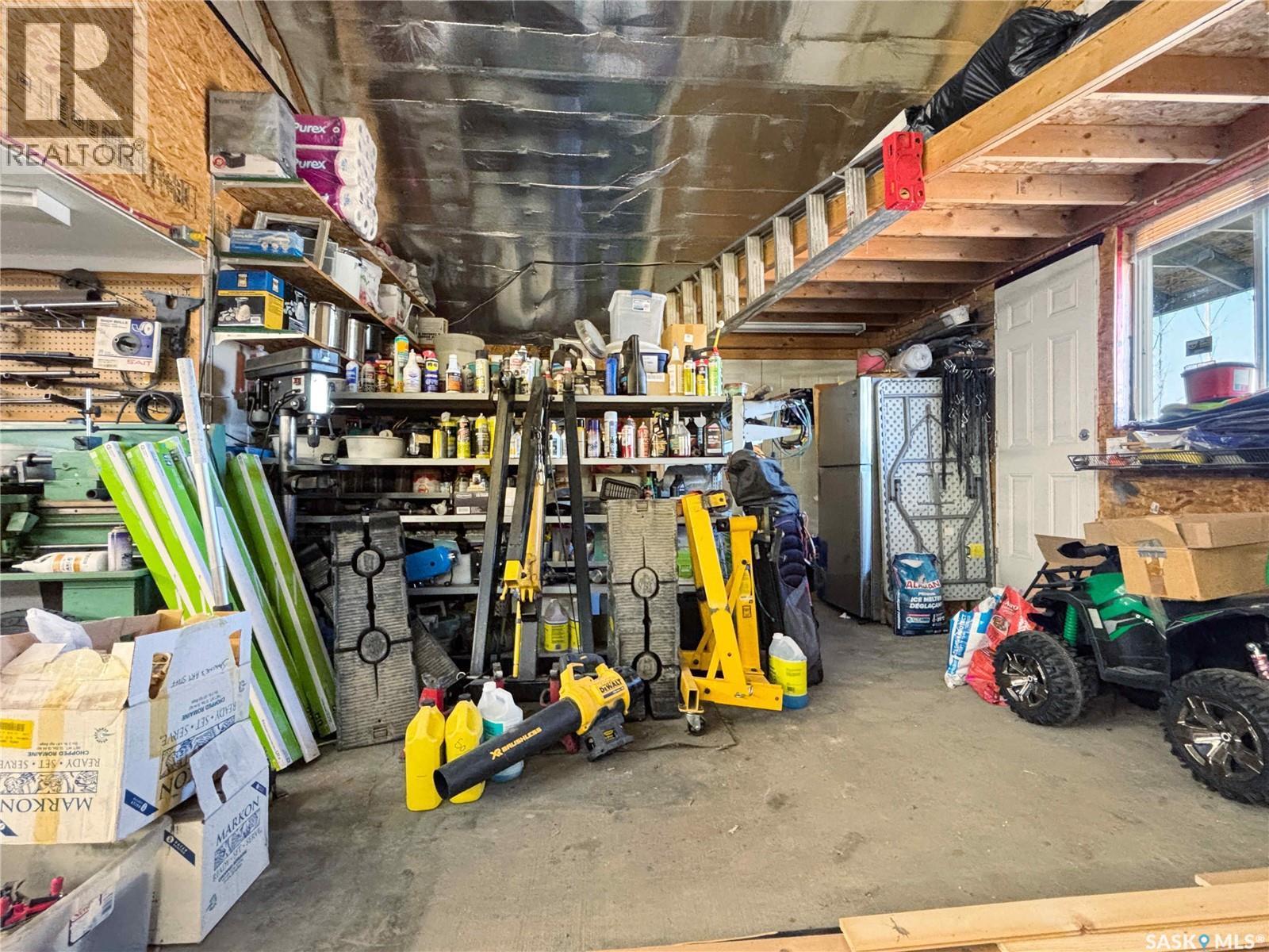 Strunk Acreage, Dundurn Rm No. 314, SK - Indoor Photo Showing Garage