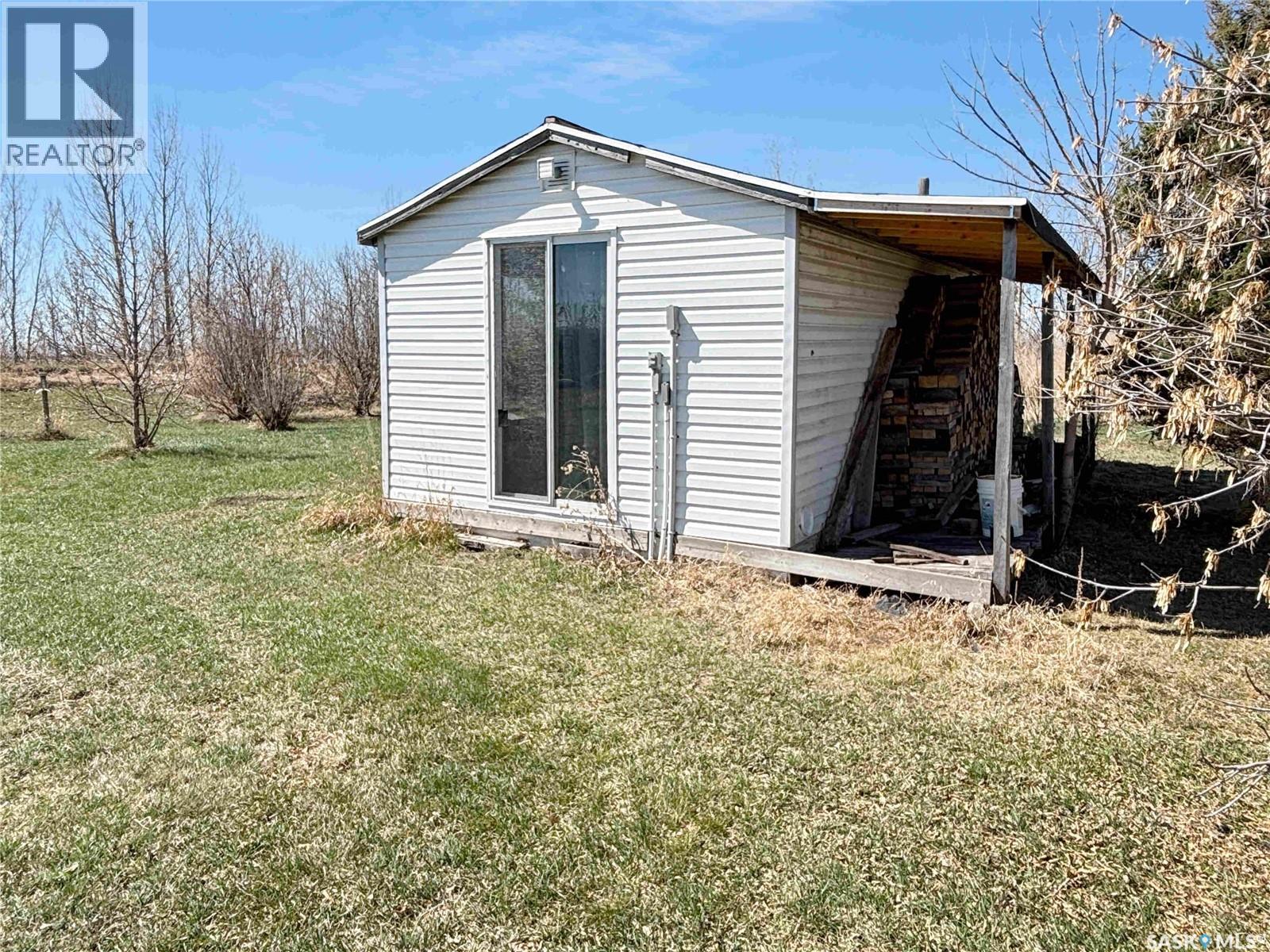 Strunk Acreage, Dundurn Rm No. 314, SK - Outdoor