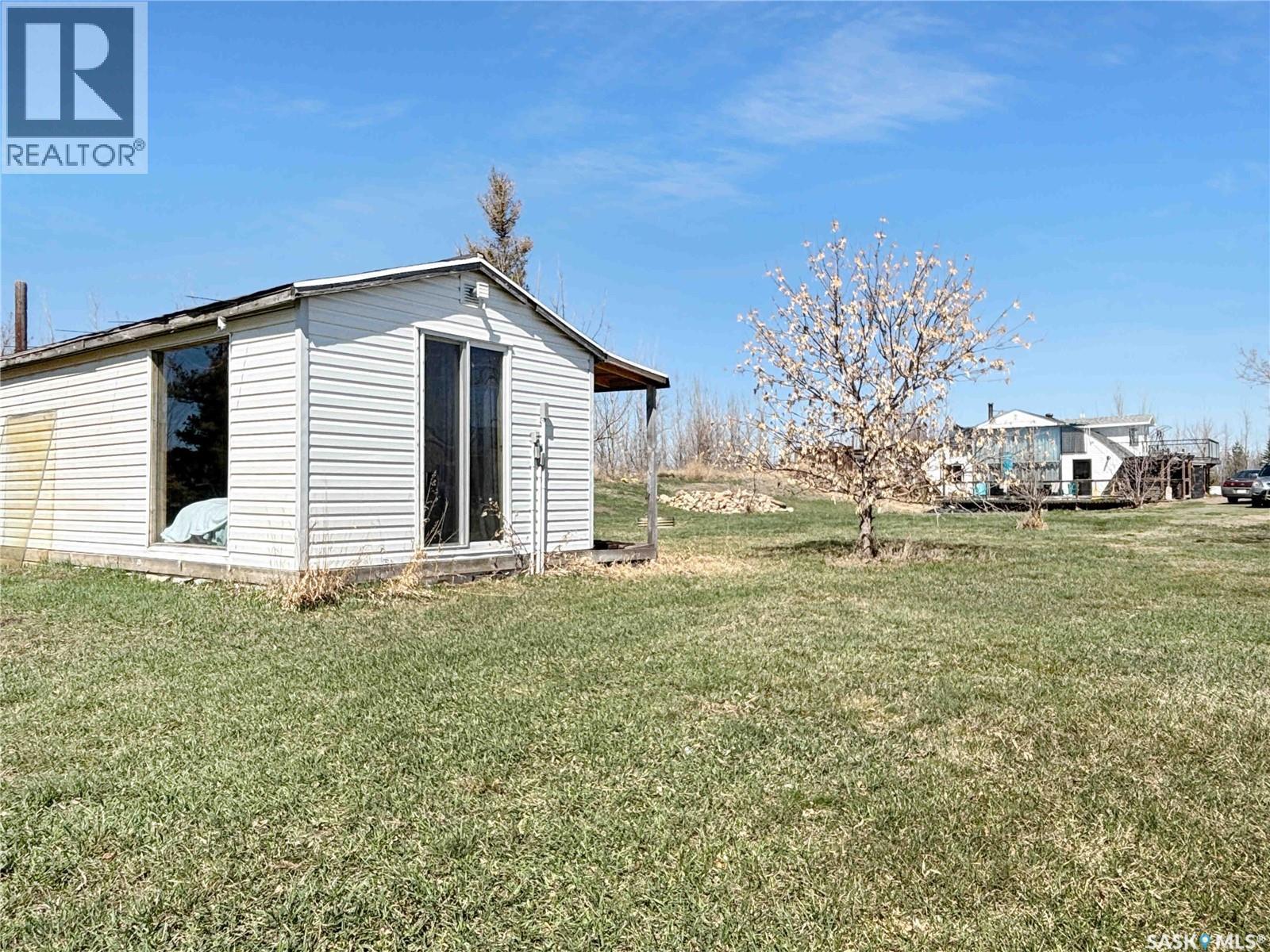 Strunk Acreage, Dundurn Rm No. 314, SK - Outdoor