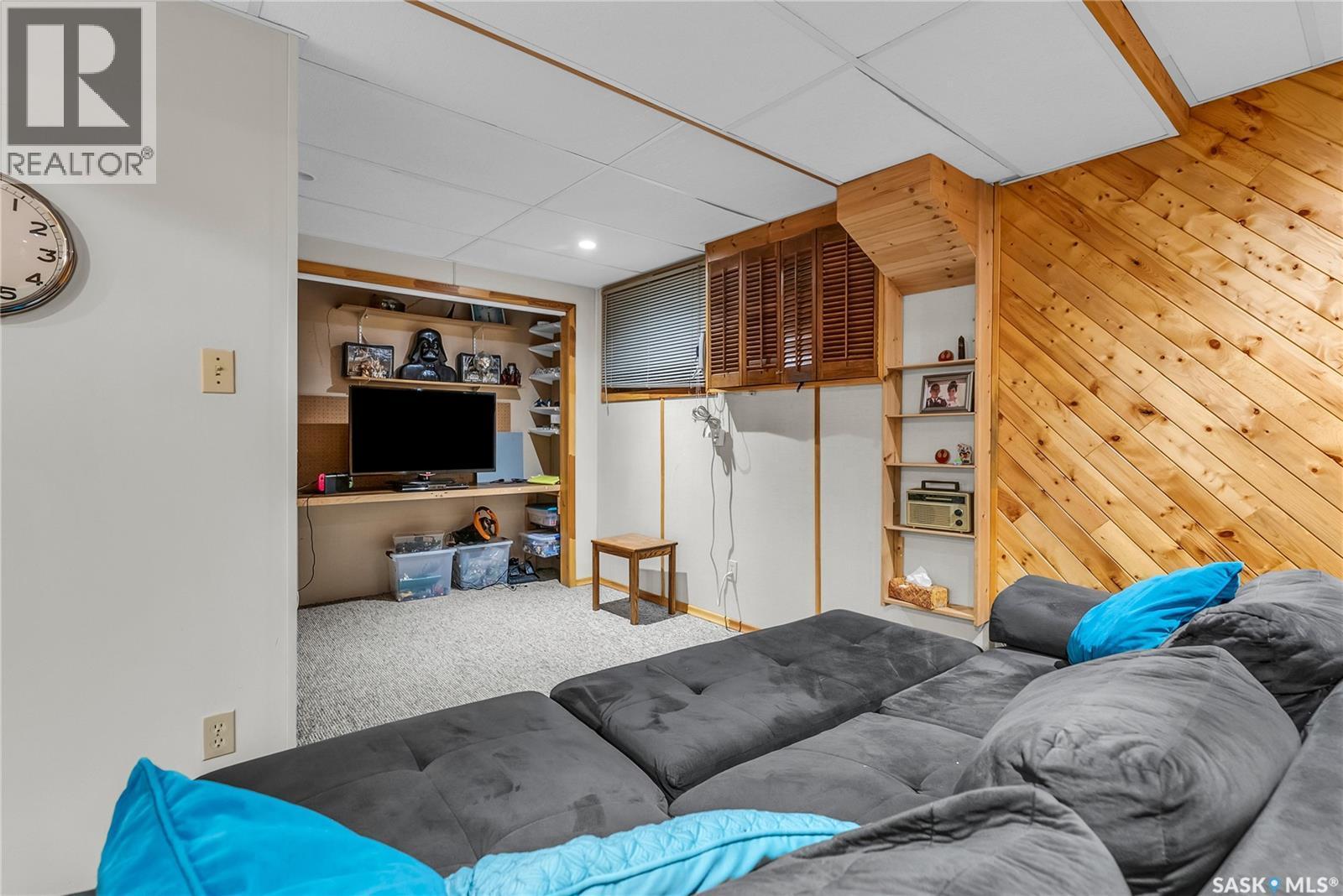 1534 9Th Avenue N, Saskatoon, SK - Indoor