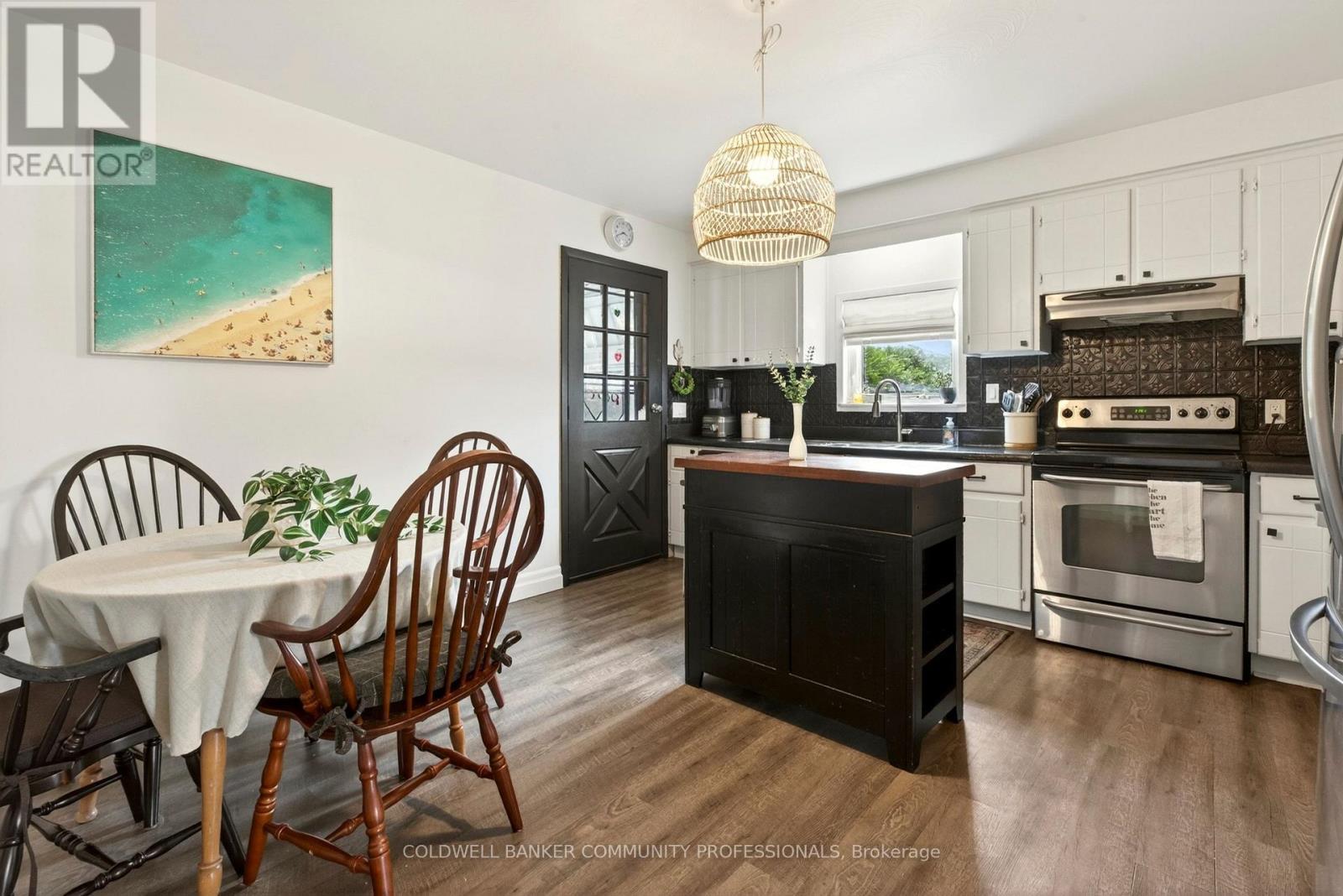 181 Simcoe Street E, Hamilton, ON - Indoor