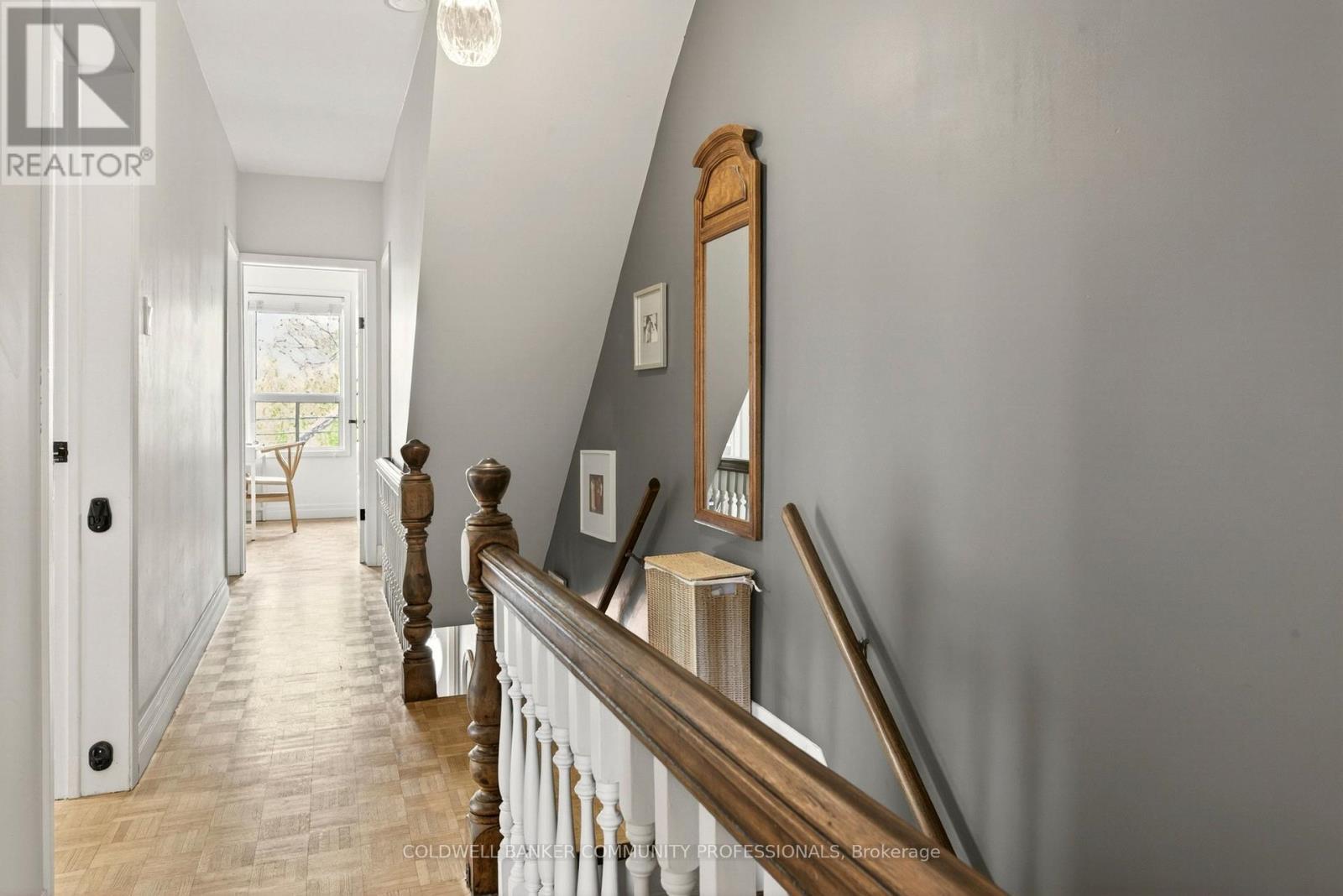 181 Simcoe Street E, Hamilton, ON - Indoor Photo Showing Other Room