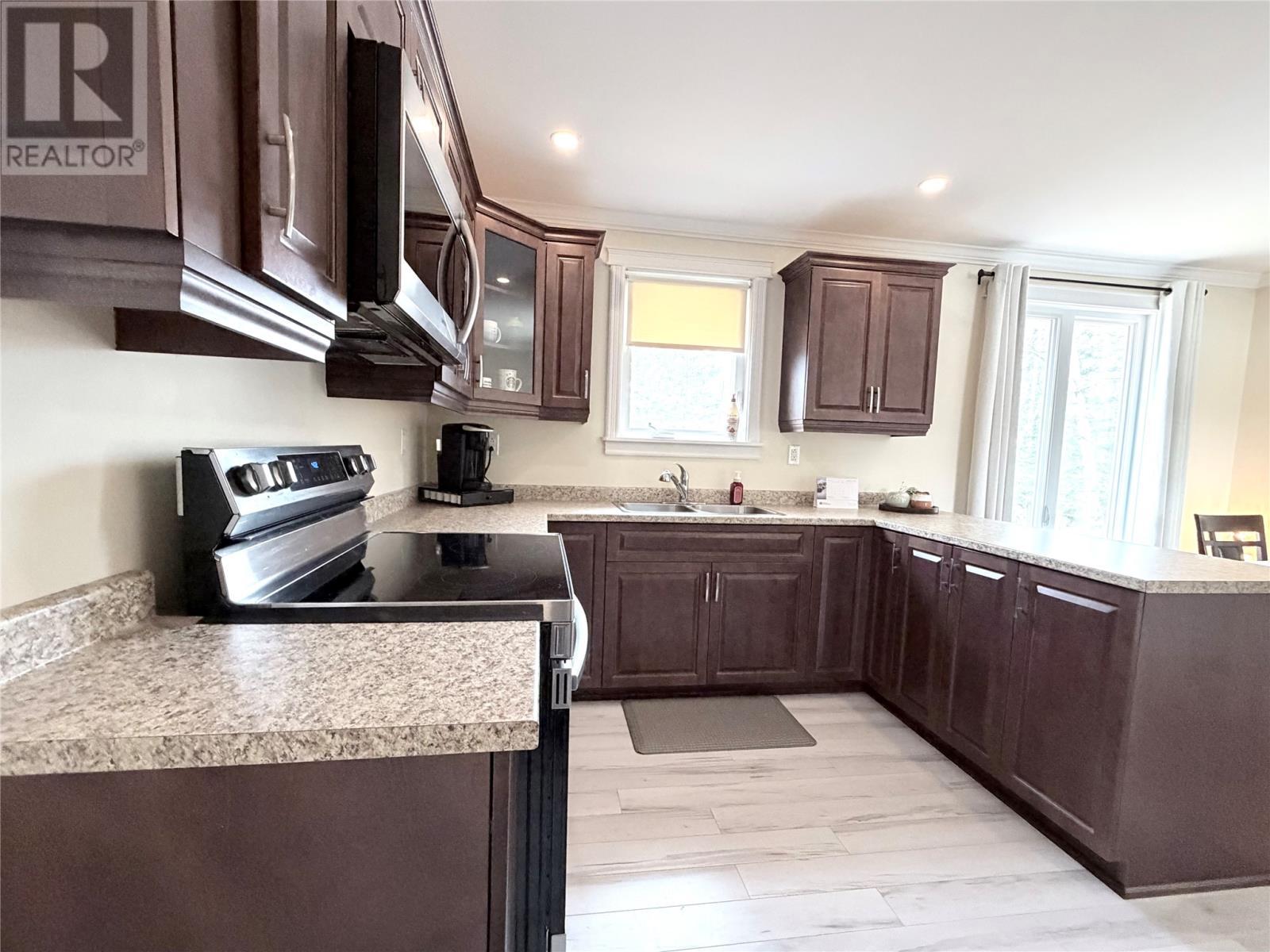 17 Second Avenue, Pasadena, NL - Indoor Photo Showing Kitchen With Double Sink