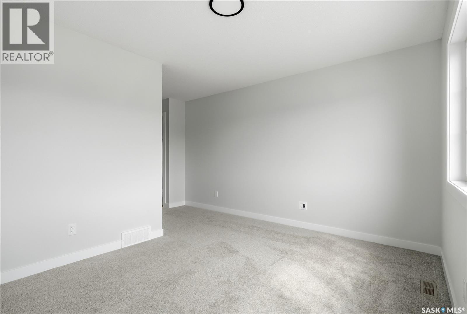 3180 Favel Drive, Regina, SK - Indoor Photo Showing Other Room