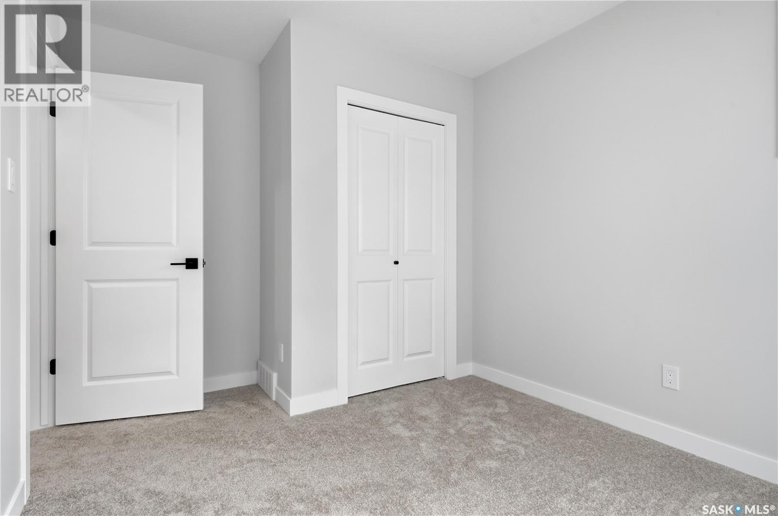 3180 Favel Drive, Regina, SK - Indoor Photo Showing Other Room