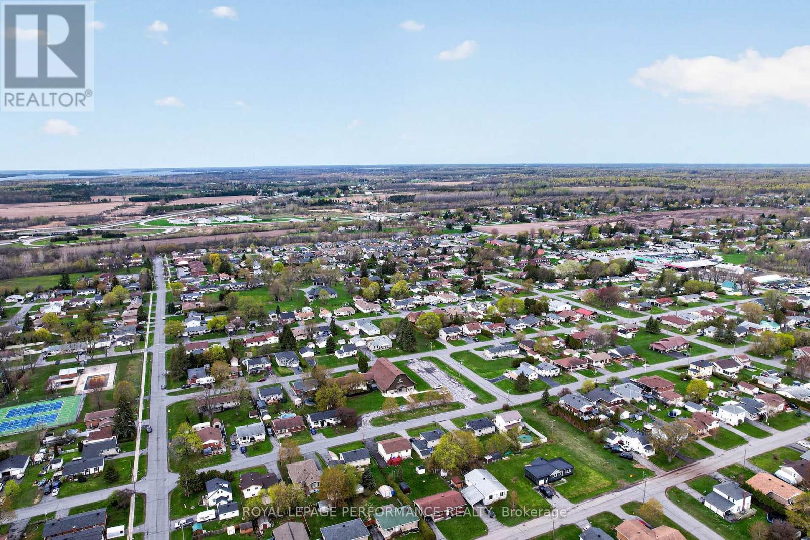 3205 Duval Avenue, Cornwall, ON - Outdoor With View