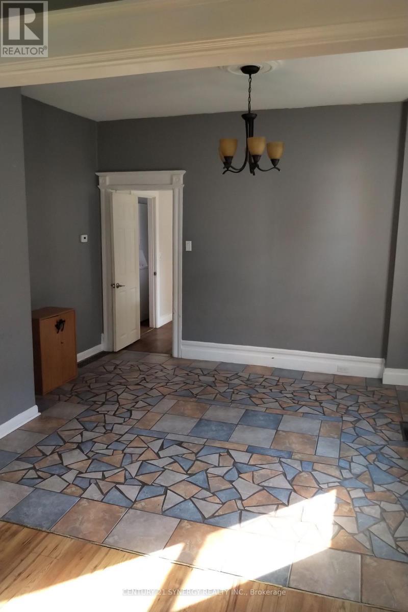 341 Parkdale Avenue, Ottawa, ON