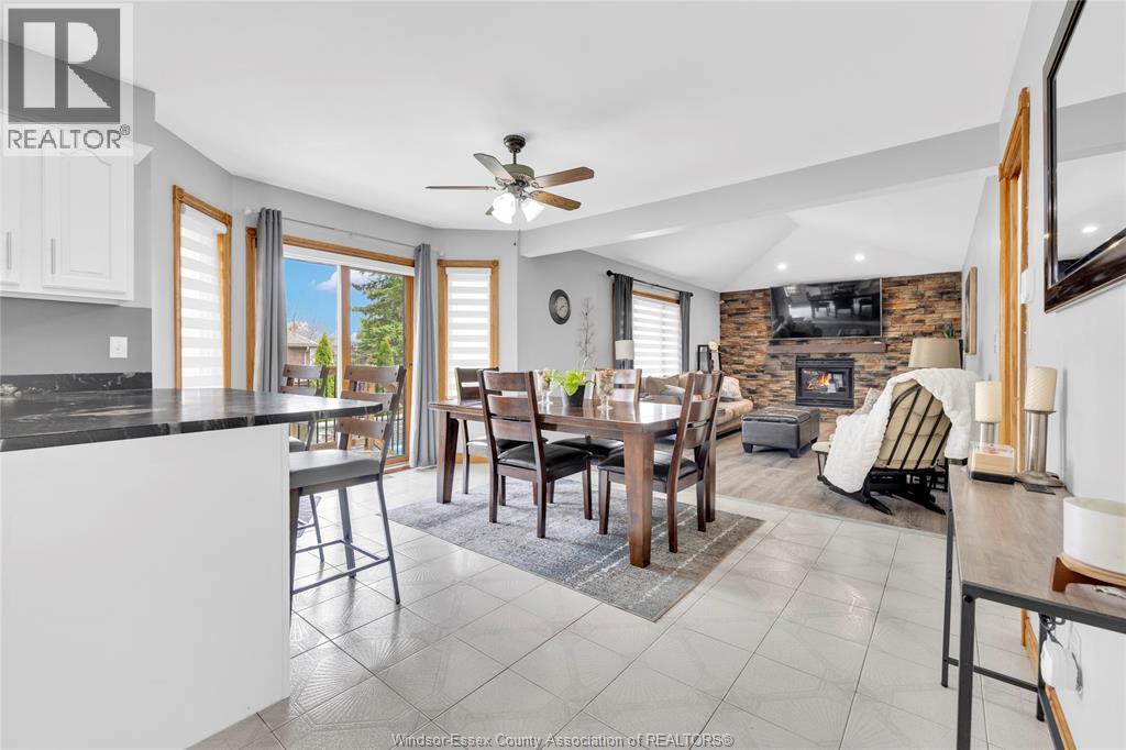 2048 Eugeni, Tecumseh, ON - Indoor