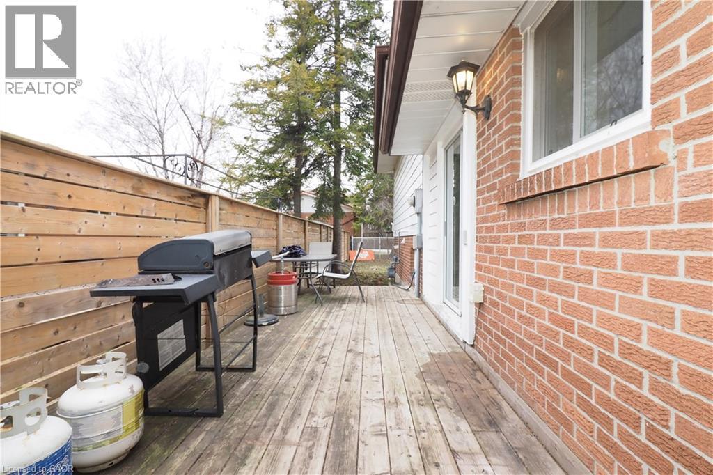 163 Pinegrove Crescent, Waterloo, ON - Outdoor With Deck Patio Veranda With Exterior