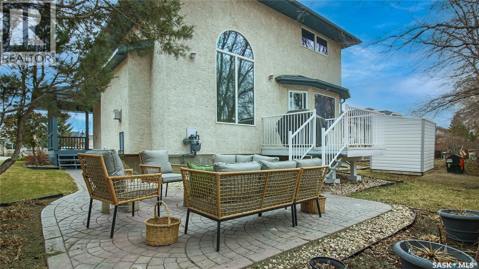 3254 Peyson Bay E, Regina, SK - Outdoor With Deck Patio Veranda