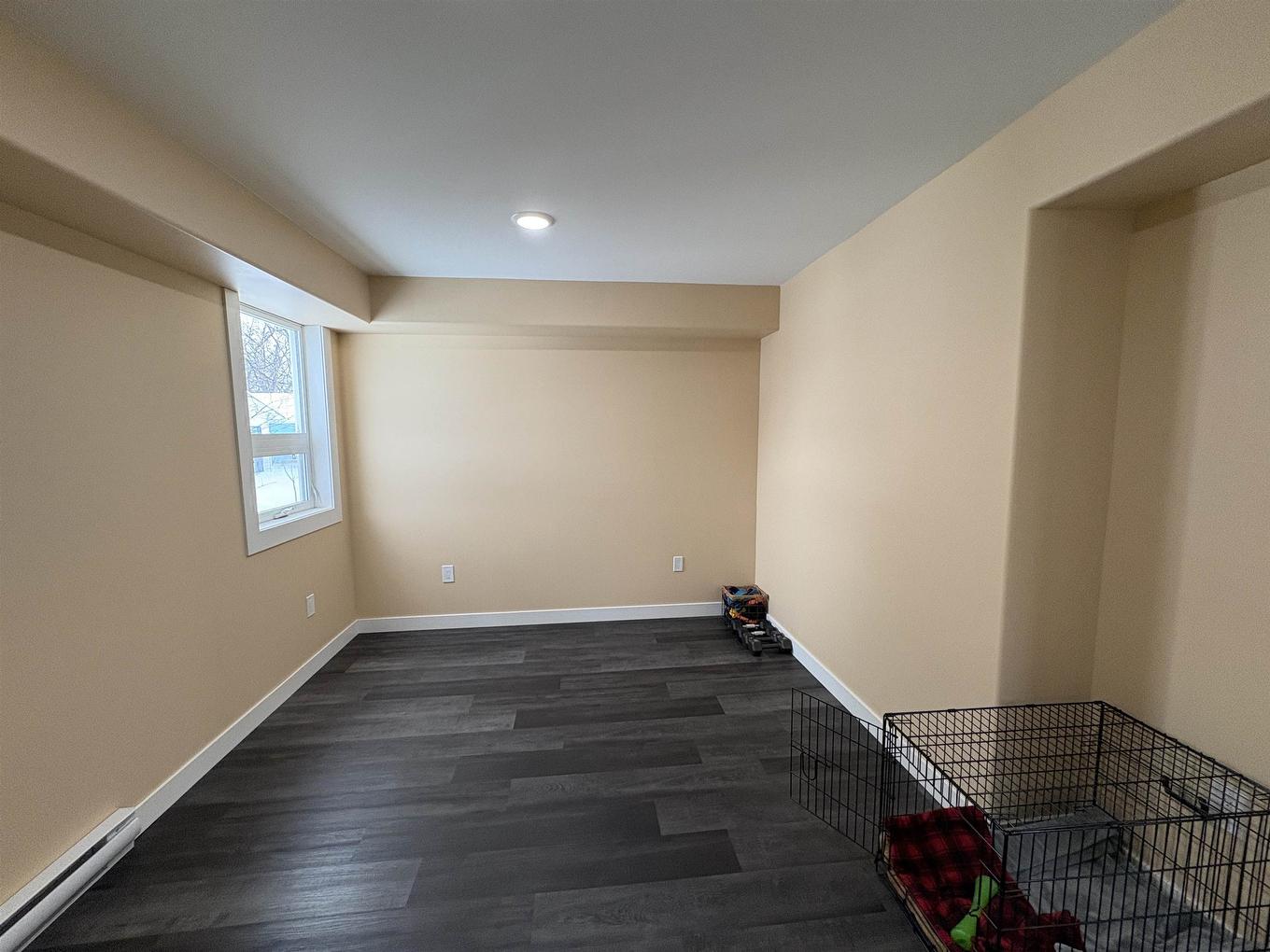 1026 Third Street E, Fort Frances, ON - Indoor Photo Showing Other Room
