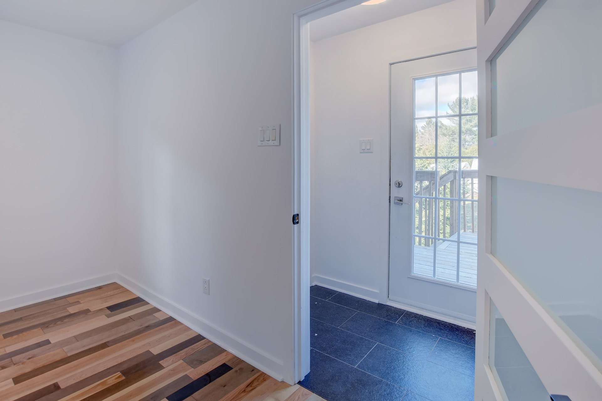 Mud Room - 231 290E Avenue, Saint-Côme, QC - Indoor Photo Showing Other Room