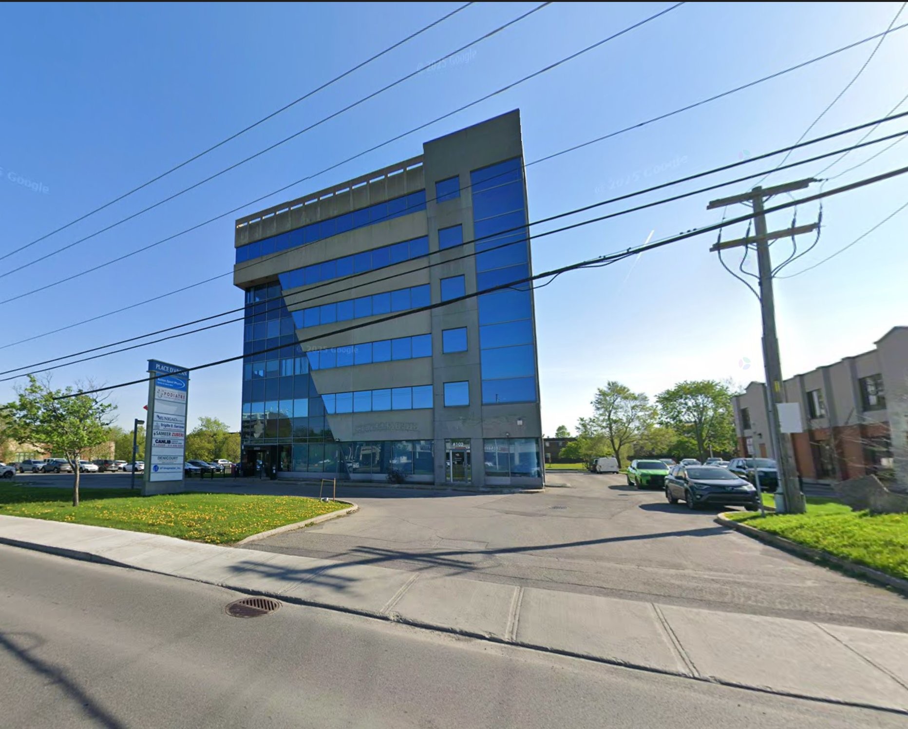 Front of Structure - 401A-3883 Boul. St-Jean, Dollard-Des-Ormeaux, QC - Outdoor
