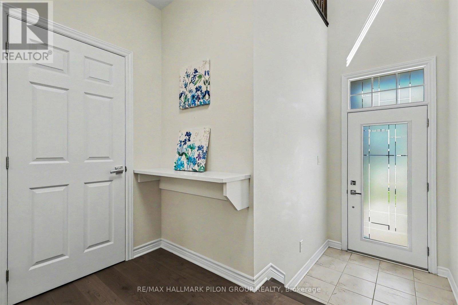 396 Ventoux Avenue, Ottawa, ON - Indoor Photo Showing Other Room