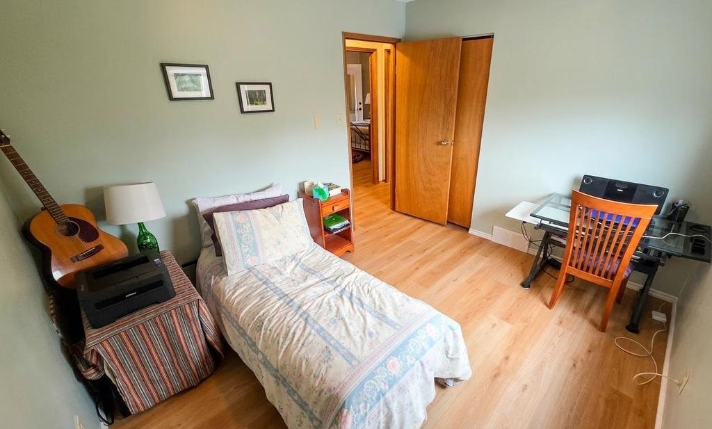 227 Transmitter Road, Kenora, ON - Indoor Photo Showing Bedroom