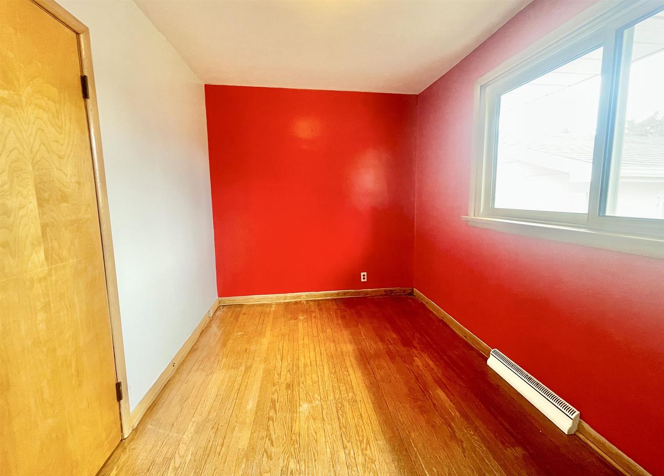 45 Dingwall Parkway, Dryden, ON - Indoor Photo Showing Other Room