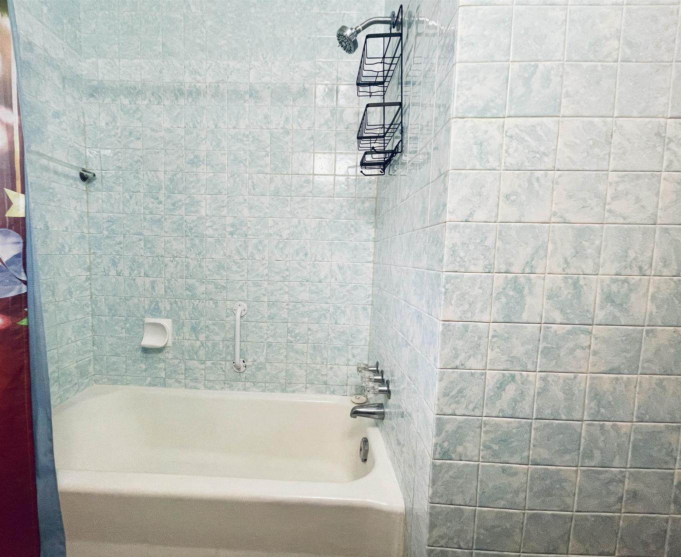45 Dingwall Parkway, Dryden, ON - Indoor Photo Showing Bathroom