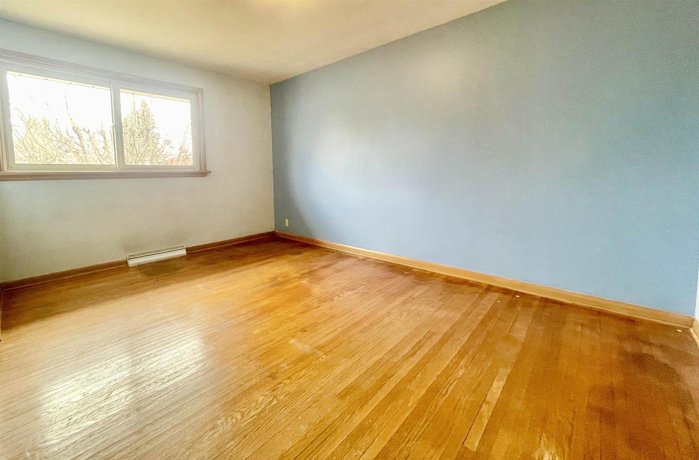 45 Dingwall Parkway, Dryden, ON - Indoor Photo Showing Other Room