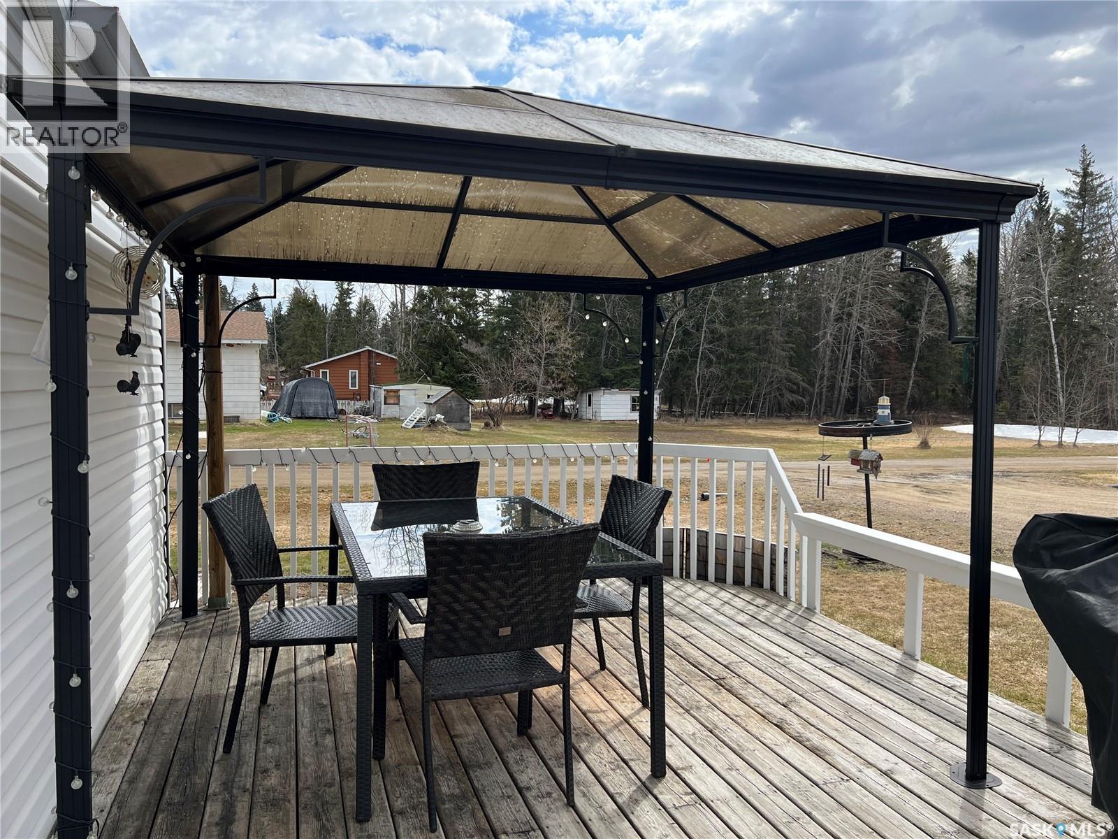 513 3Rd Street Nw, Goodsoil, SK