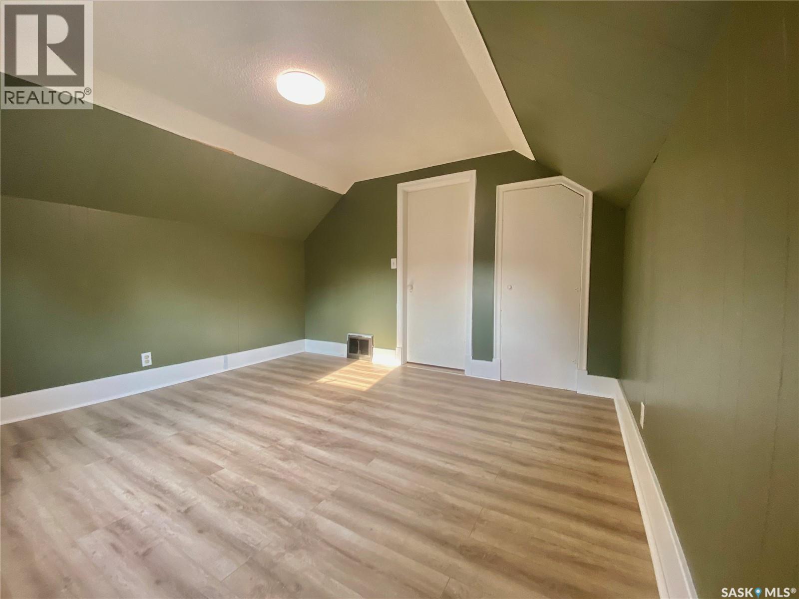 325 Grout Street, Lemberg, SK - Indoor Photo Showing Other Room