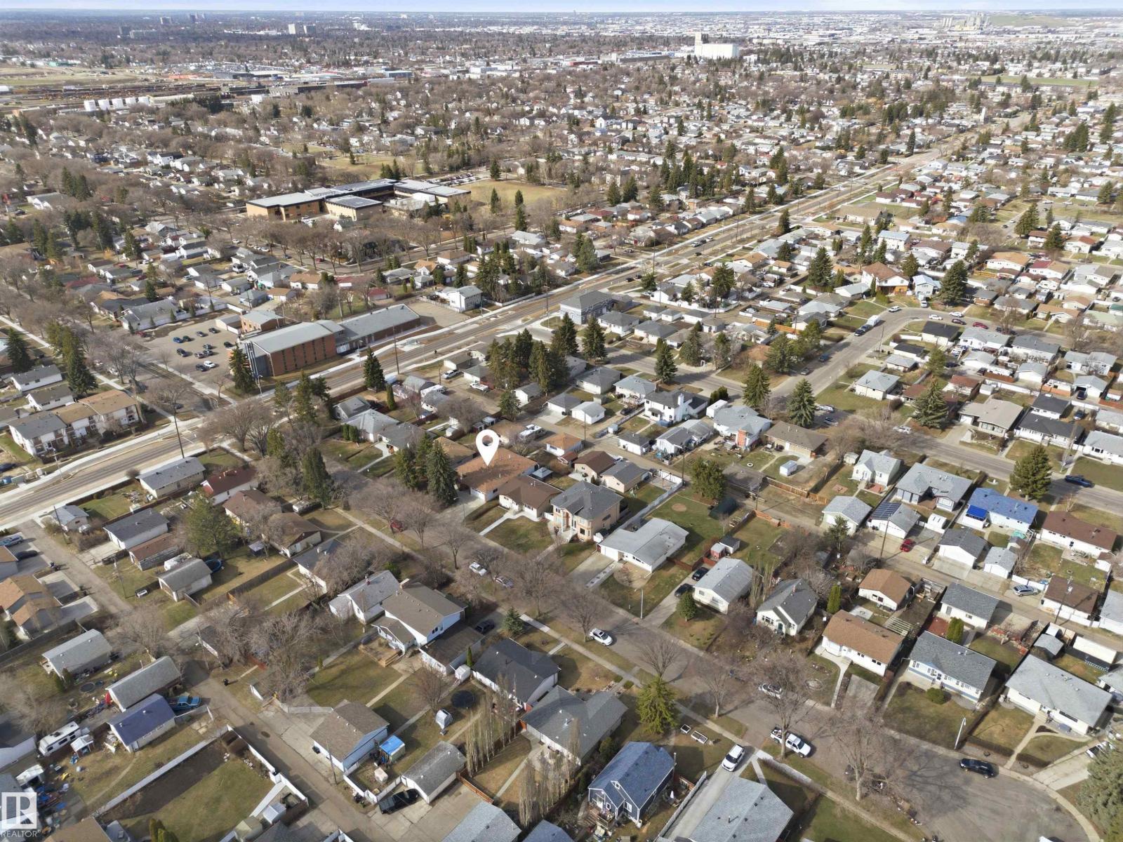 13222 116 St Nw, Edmonton, AB - With View