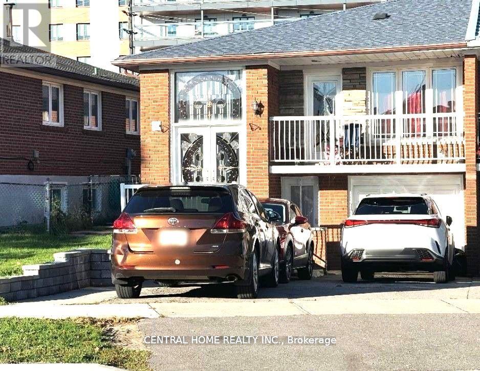 59 Blaney Crescent, Toronto, ON - Outdoor