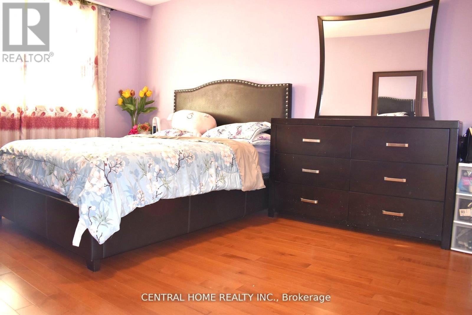59 Blaney Crescent, Toronto, ON - Indoor Photo Showing Bedroom