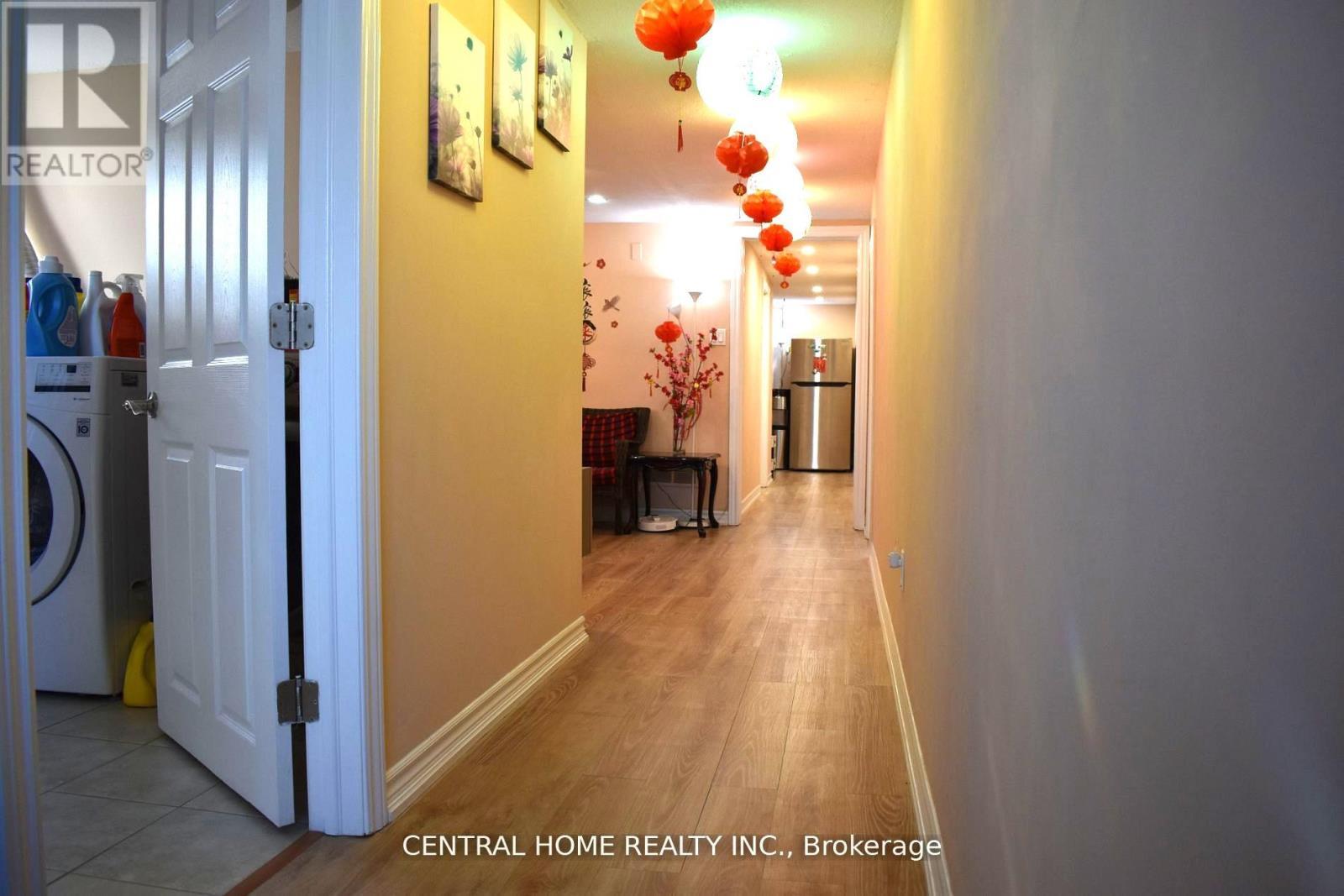 59 Blaney Crescent, Toronto, ON - Indoor Photo Showing Other Room
