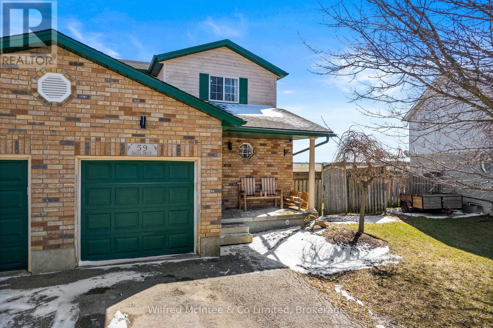 59 Dales Drive, Mapleton, ON - Outdoor