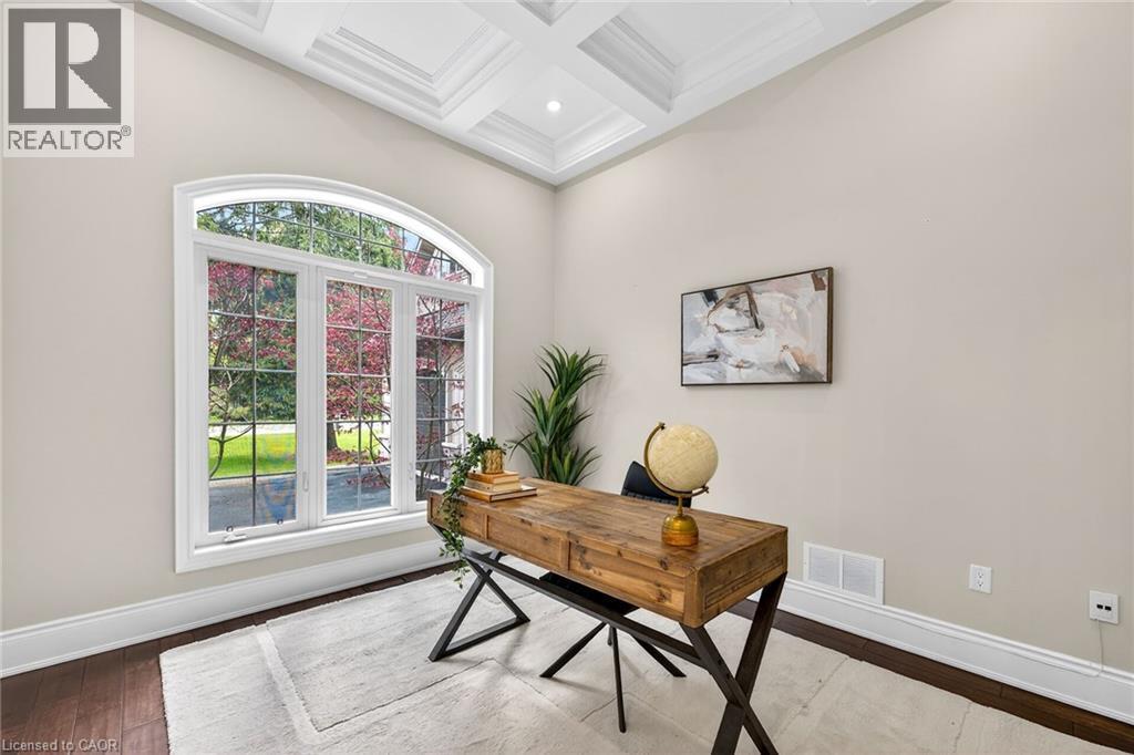 775 King Road, Burlington, ON - Indoor Photo Showing Other Room