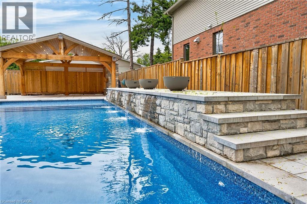775 King Road, Burlington, ON - Outdoor With In Ground Pool