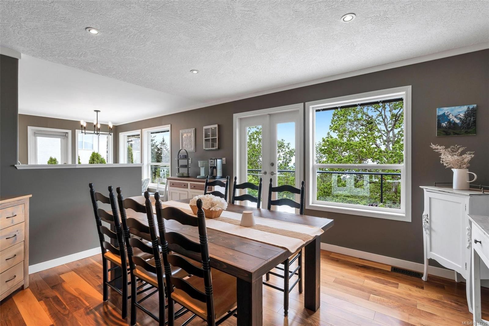 6250 Lower Chippewa Rd, Duncan, BC