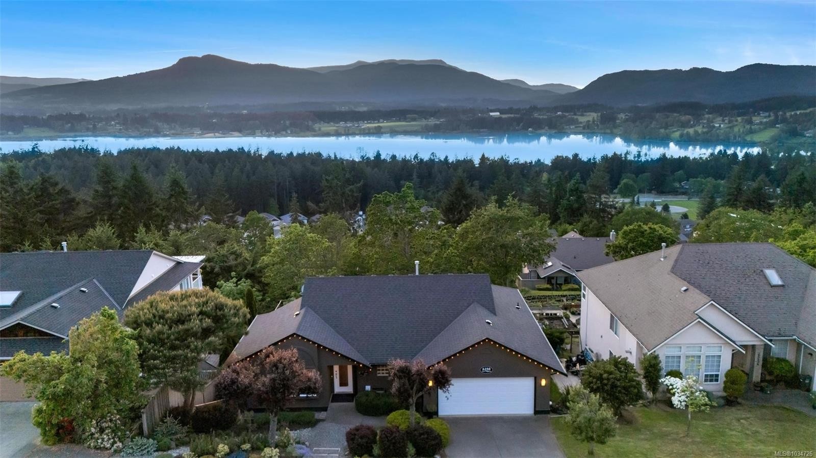 6250 Lower Chippewa Rd, Duncan, BC