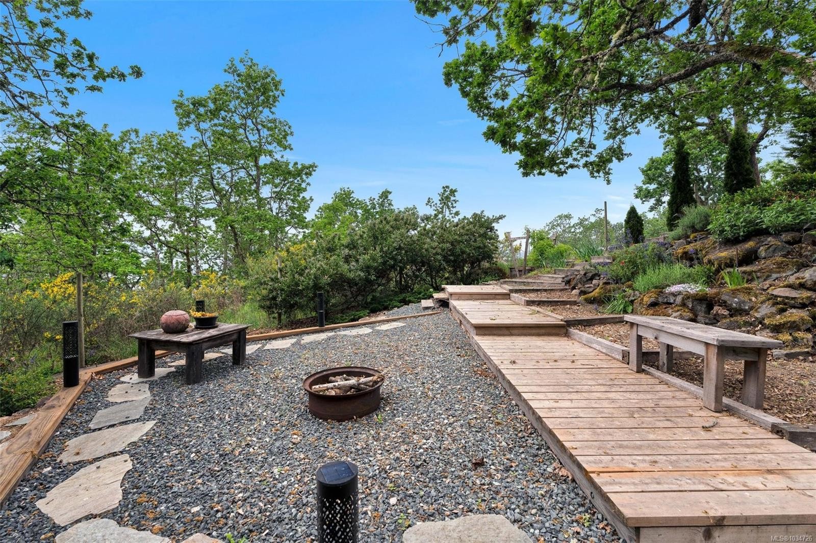 6250 Lower Chippewa Rd, Duncan, BC