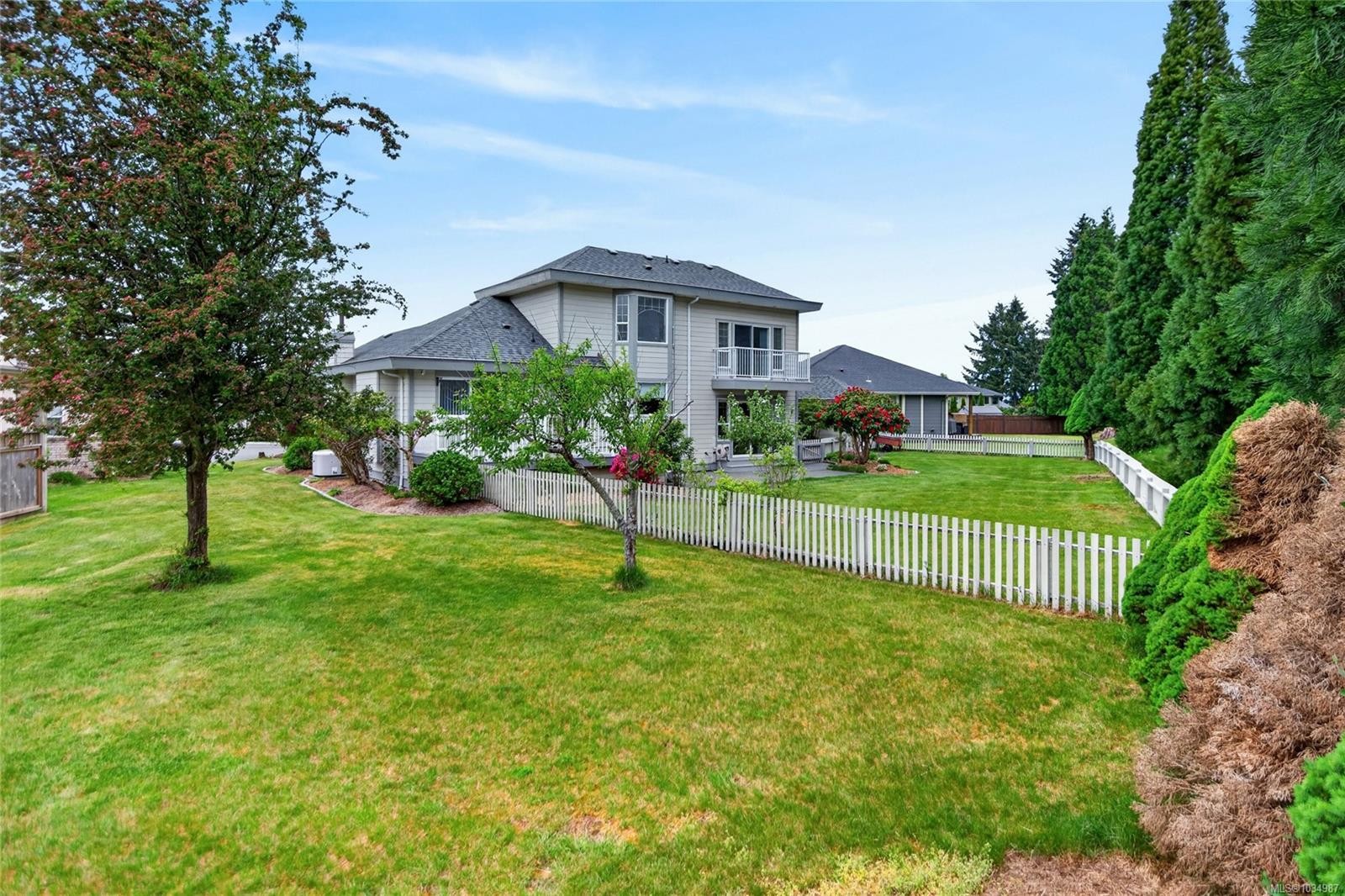 1967 Augusta Pl, Campbell River, BC