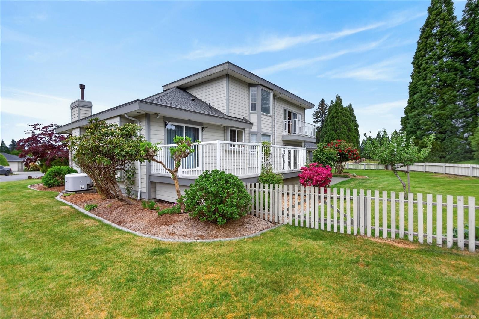 1967 Augusta Pl, Campbell River, BC