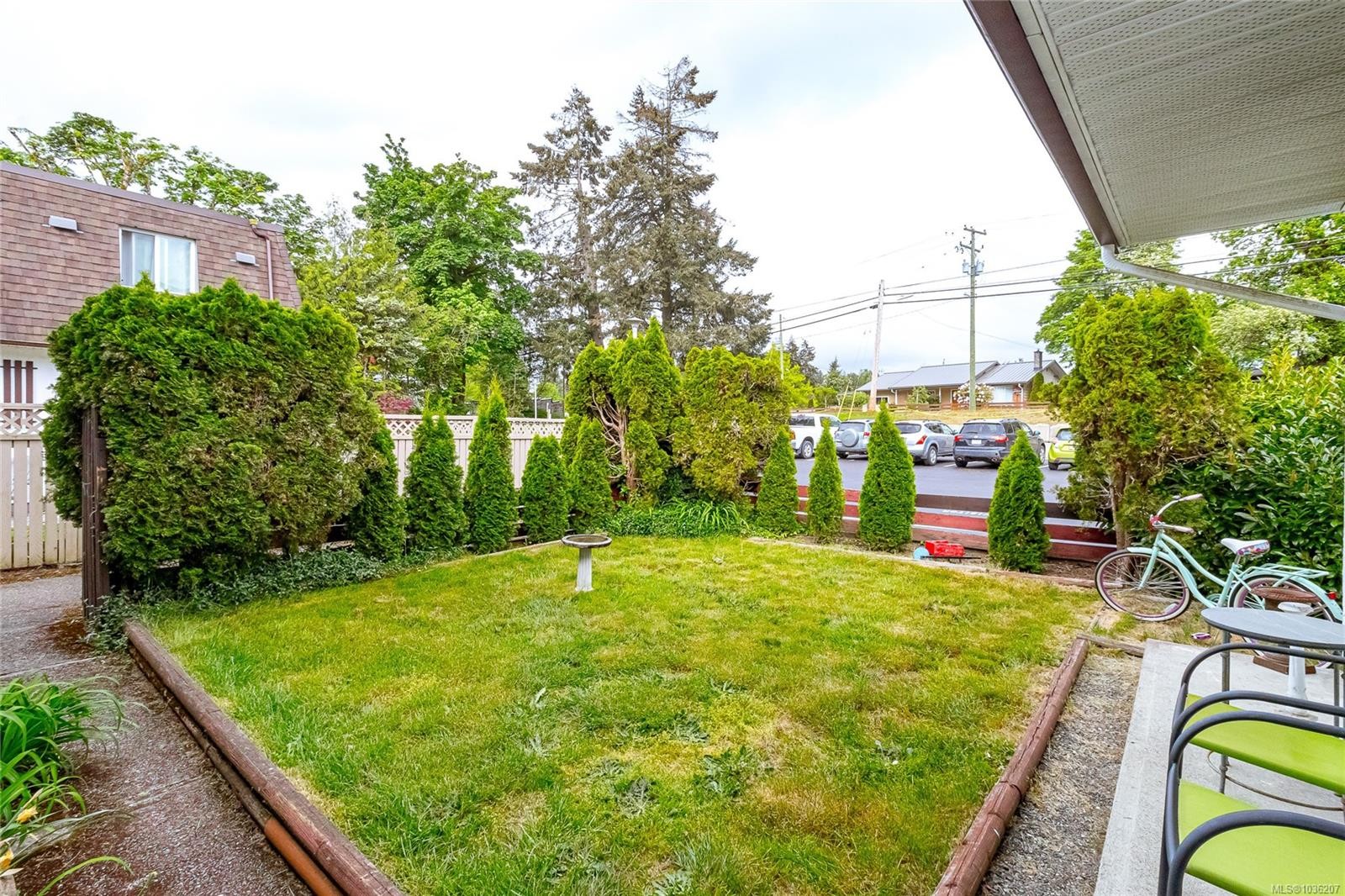 8-3208 Gibbins Rd, Duncan, BC
