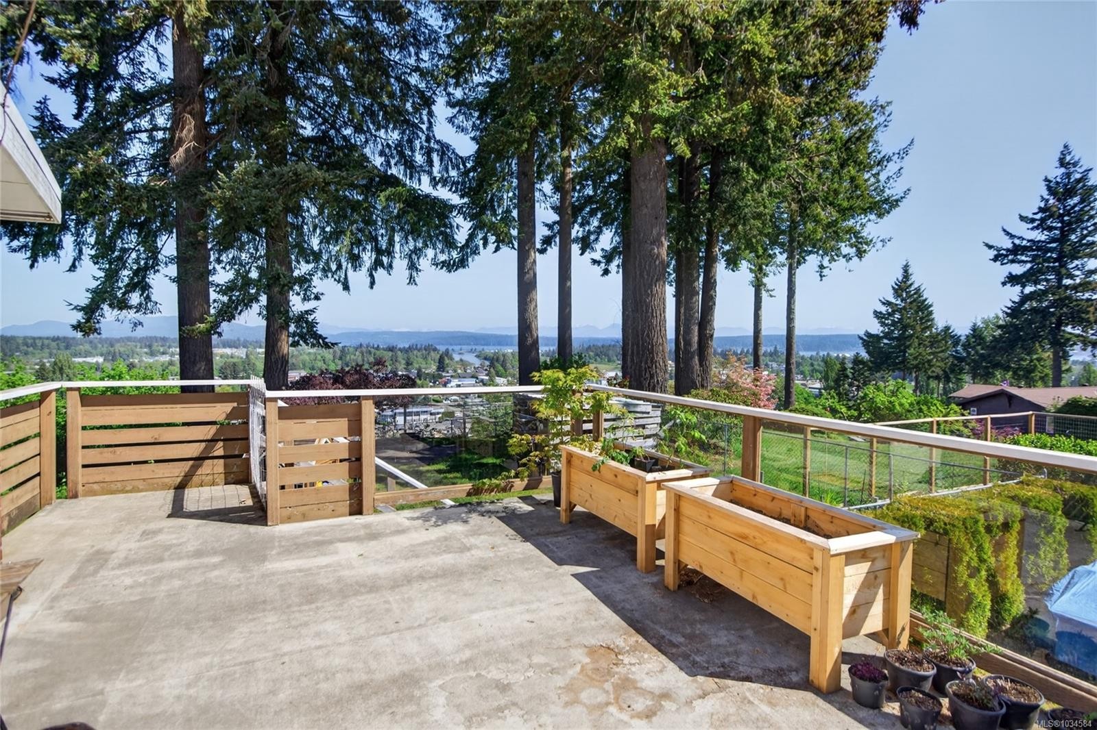 1820 Treelane Rd, Campbell River, BC