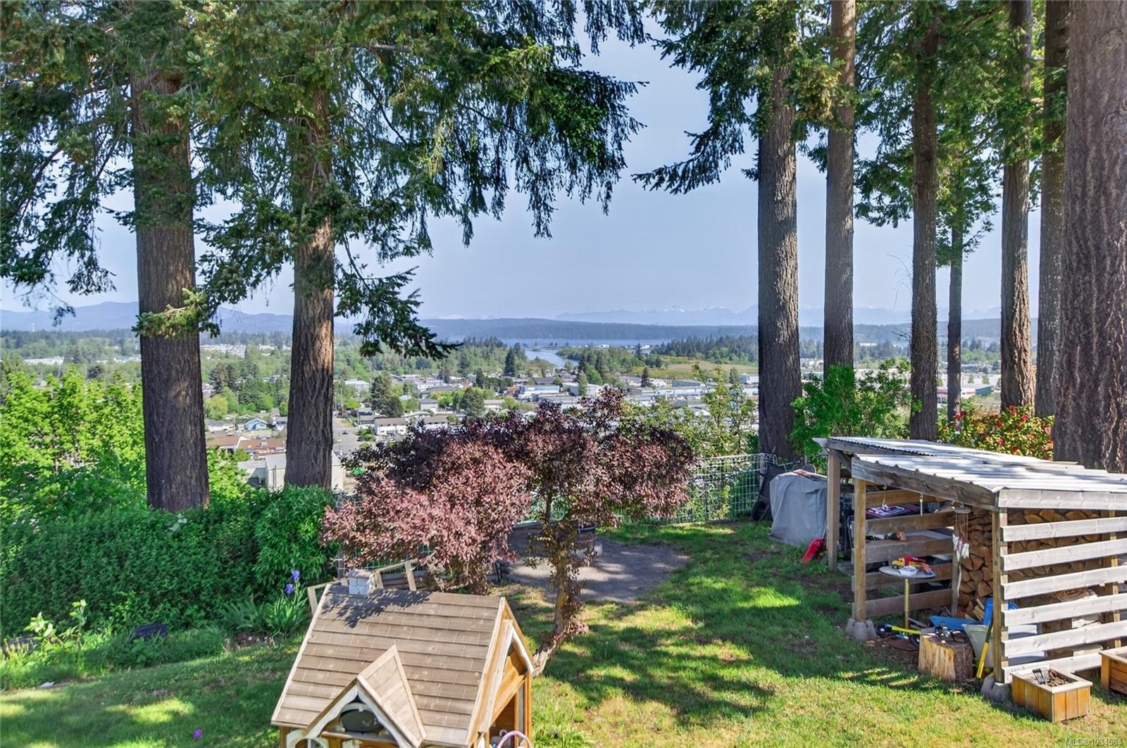 1820 Treelane Rd, Campbell River, BC