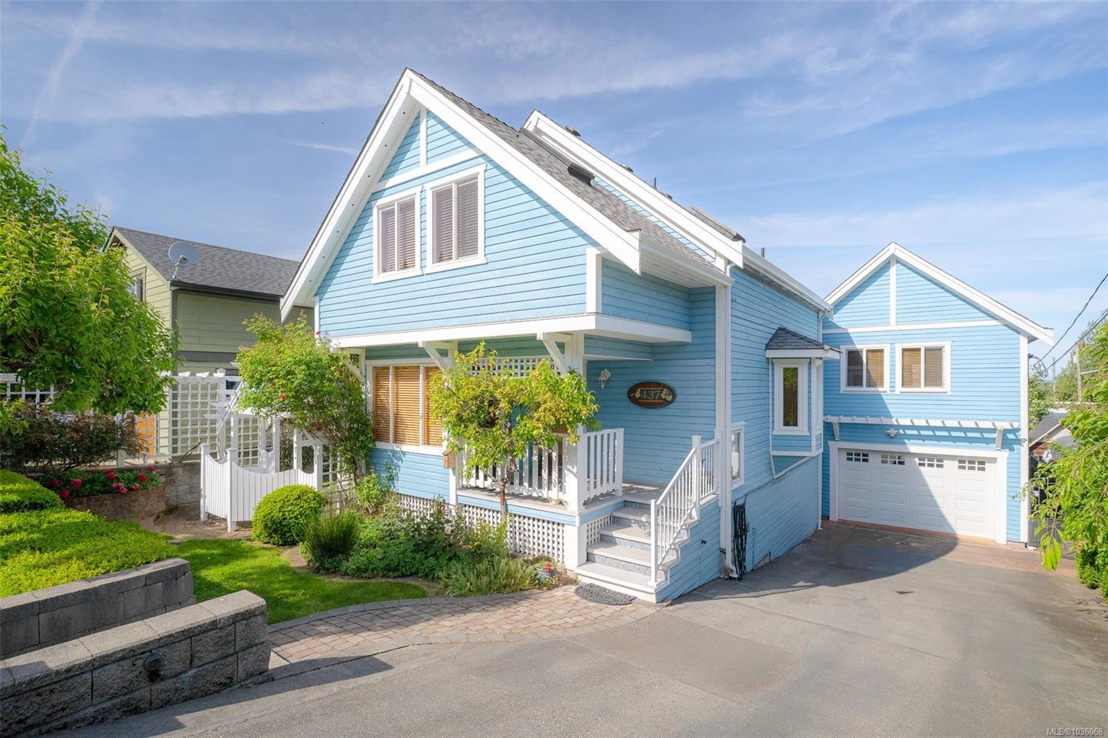 437 Davis Rd, Ladysmith, BC