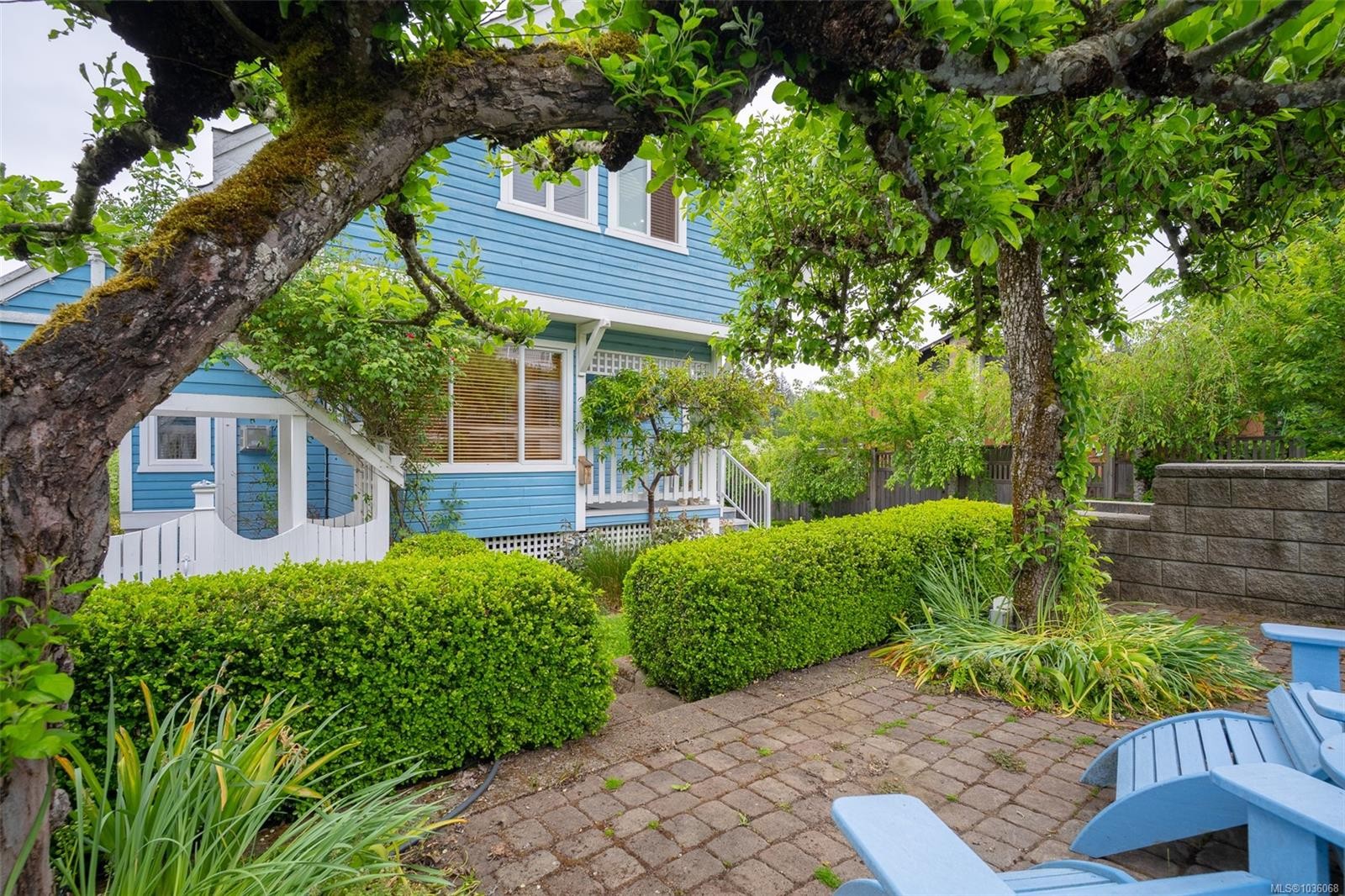 437 Davis Rd, Ladysmith, BC