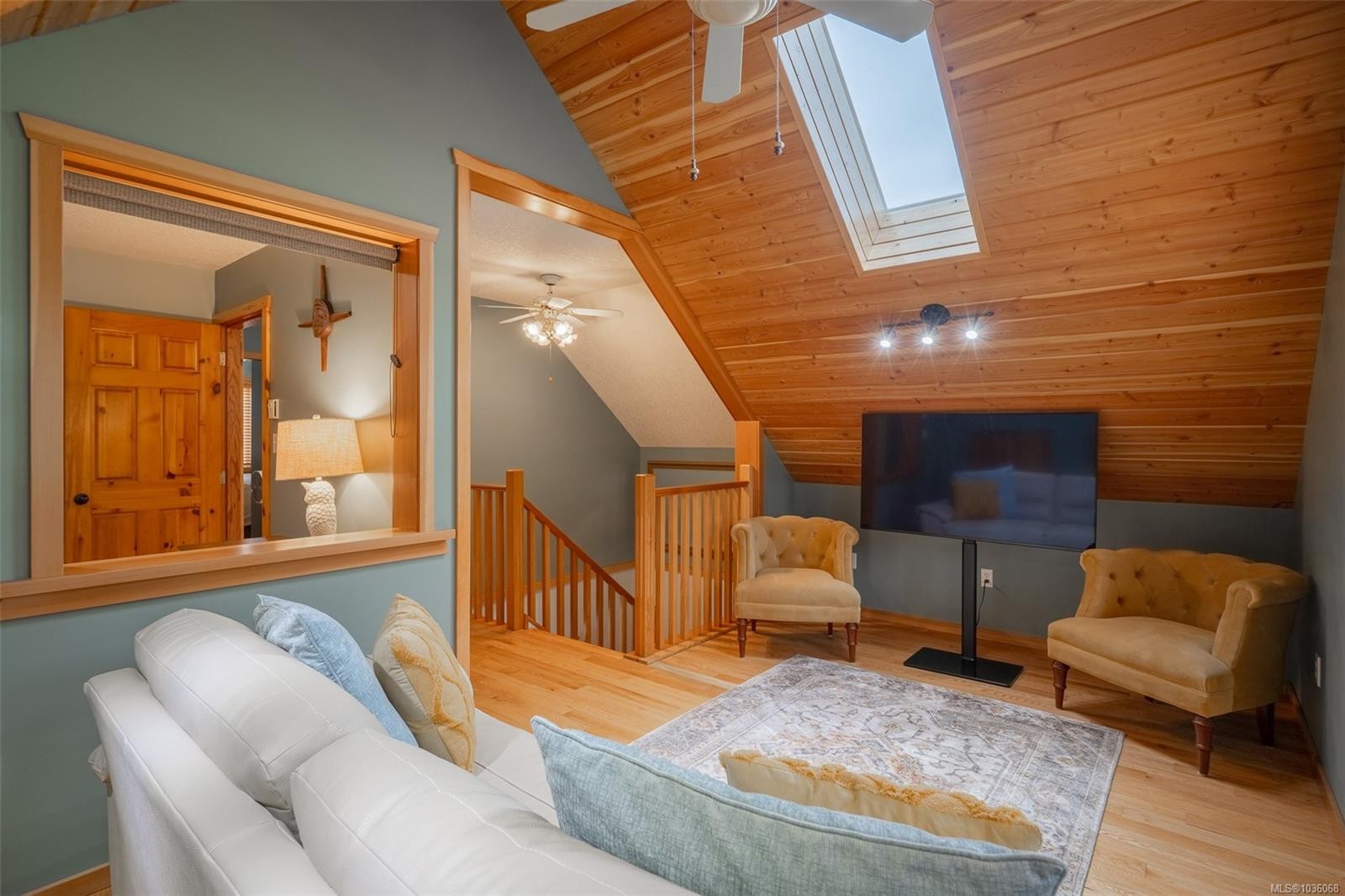 437 Davis Rd, Ladysmith, BC