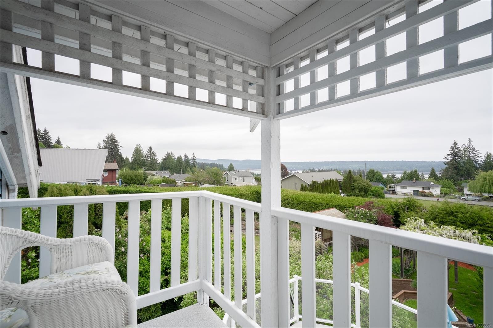 437 Davis Rd, Ladysmith, BC